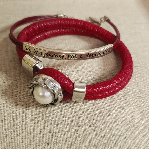 Red Leather Bracelets x2 - Picture 1 of 6